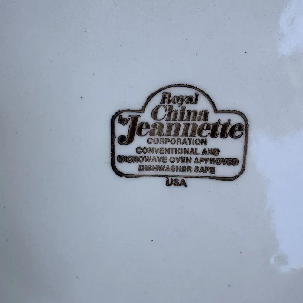 Vintage 1983 Jeanette Royal China Pumpkin Pie Plate Ruffled Edge Granny Cottage